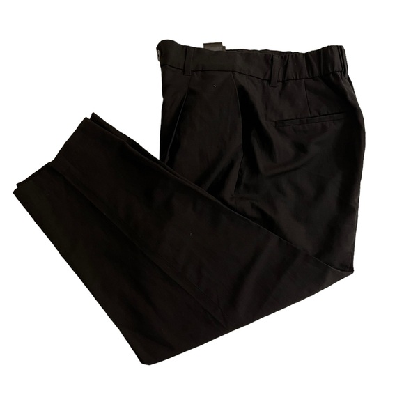 Uniqlo lightweight women’s wide-leg trousers. Elastic waistband at the back, NWT - Picture 3 of 6